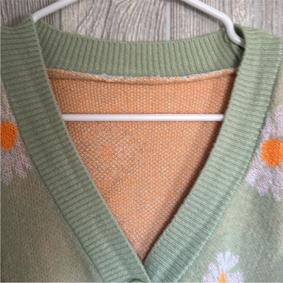 Flower print sweater - Picture 3 of 4